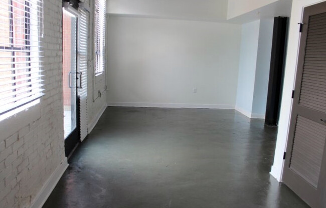 Building Photo - Culpeper Lofts - Building B
