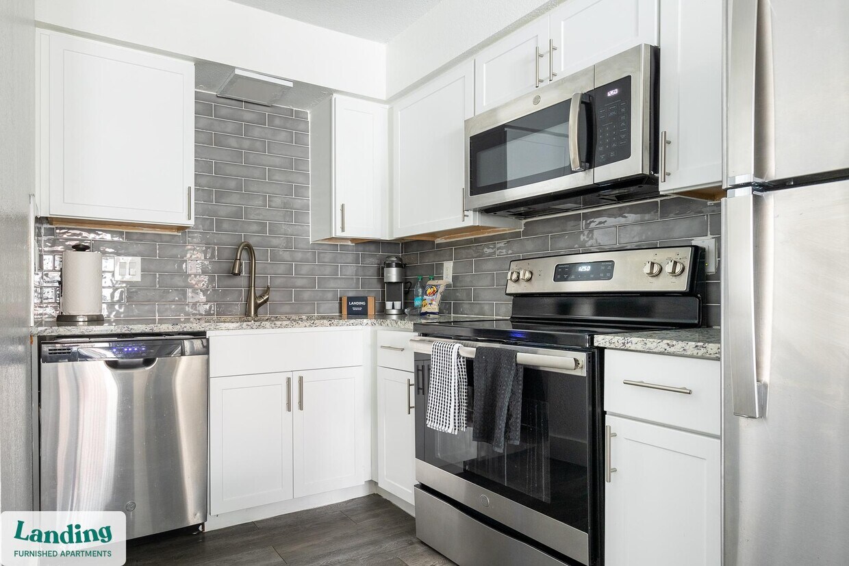 Foto principal - 5704 W Thomas Rd