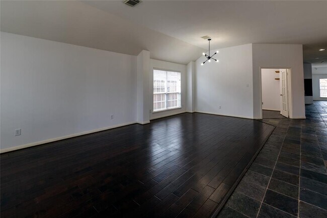 Foto del edificio - 19923 Brookway Oak Ct