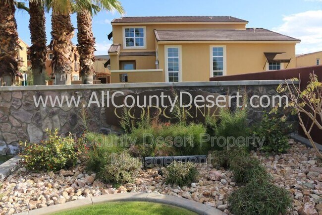 Foto del edificio - 52294 Rosewood Ln