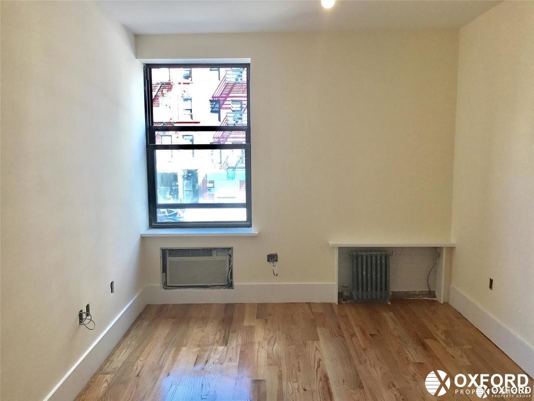 Foto del edificio - 332 E 14th St