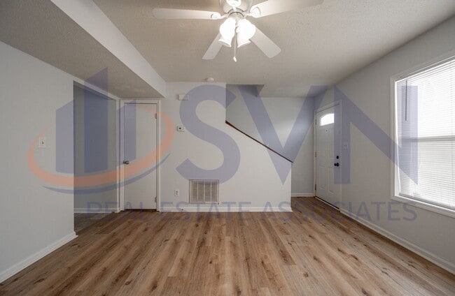 Building Photo - 407 S Merritt Mill Rd