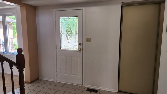 Entrance - 11 Tanner Cres