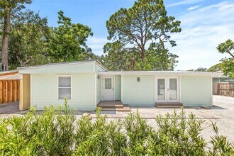 Building Photo - 2856 W Rainbow Cir
