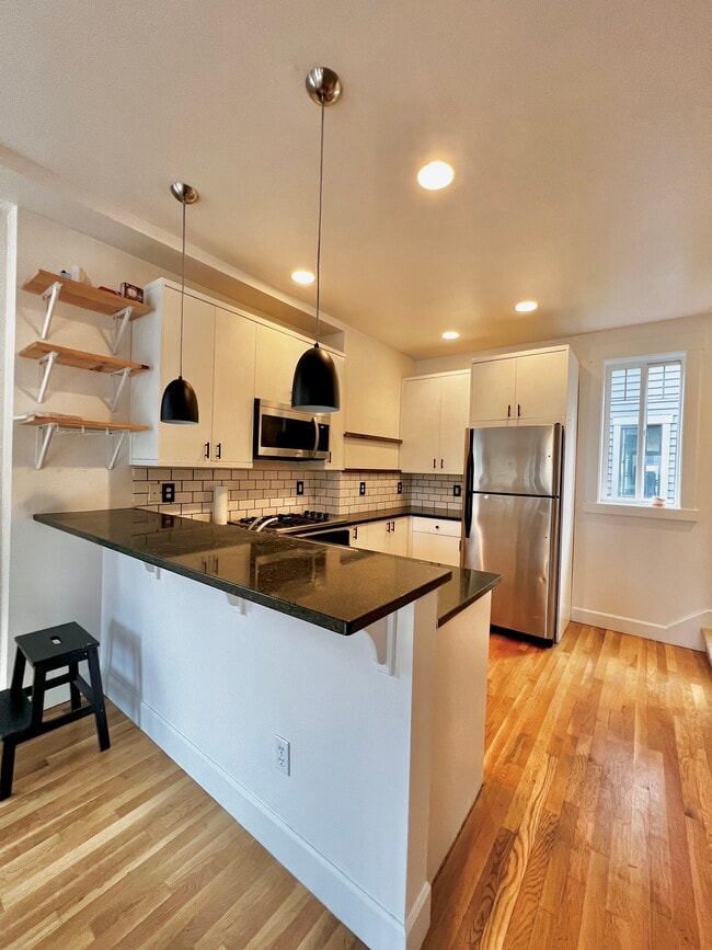 Foto del edificio - 1017 NE 125th St