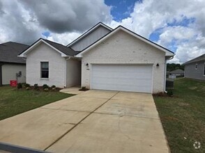 Building Photo - 14480 Mountain Strm Dr