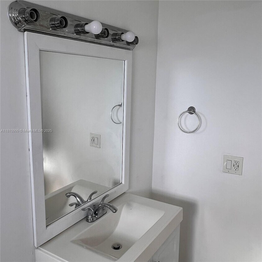Foto del edificio - 30320 SW 149th Ave