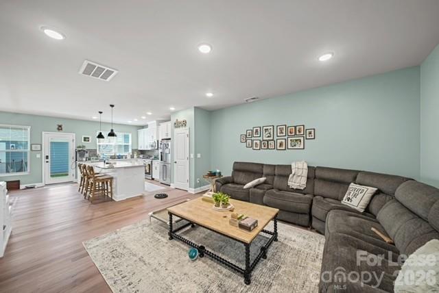 Building Photo - 10037 Mamillion Dr
