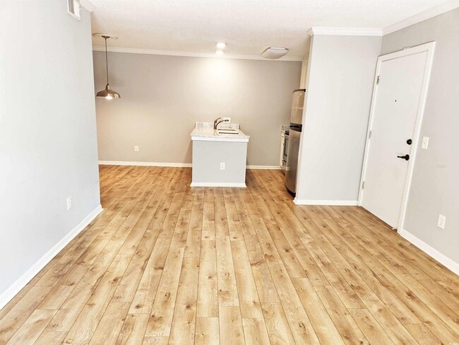 Building Photo - 435 Salt Marsh Cir