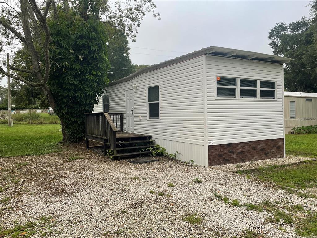 Primary Photo - 37412 Carringer Rd