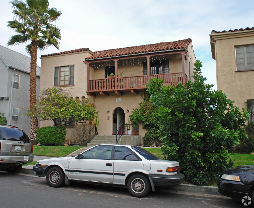 Foto del edificio - 326 N Stanley Ave