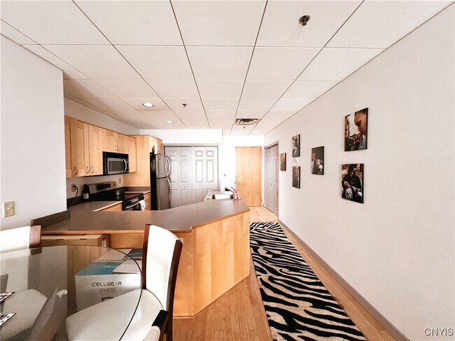 Foto del edificio - 108 W Jefferson St