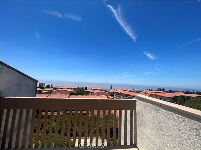 Building Photo - 28303 Ridgehaven Ct