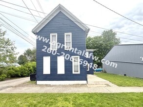 Building Photo - 616 Mechanic St