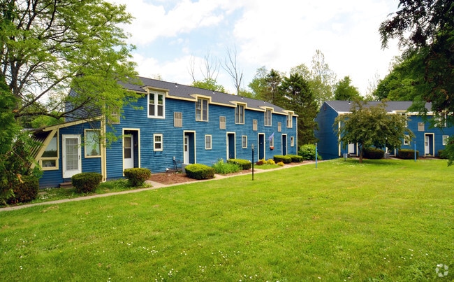 Building Photo - Highbridge Commons