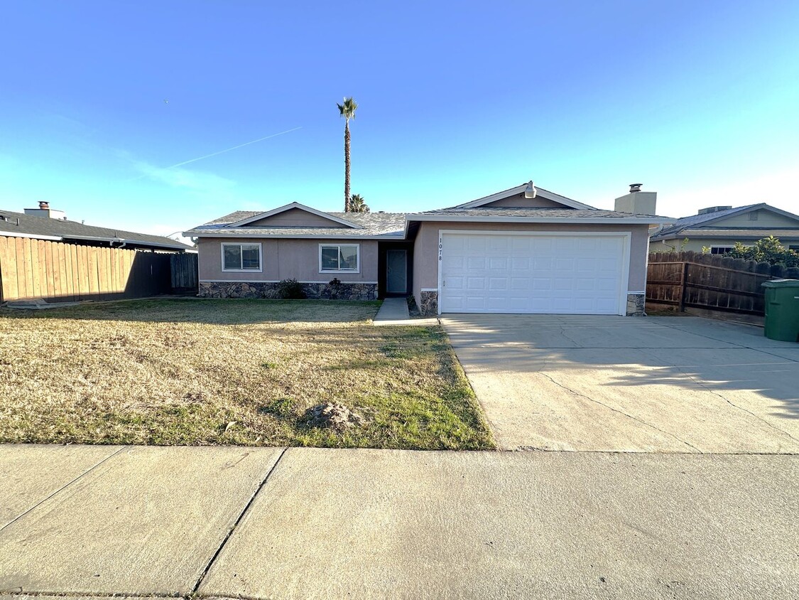 Foto principal - 1078 Boxwood Way
