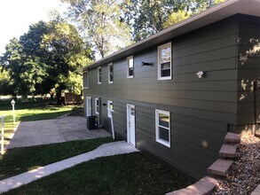 Building Photo - 106 W North St