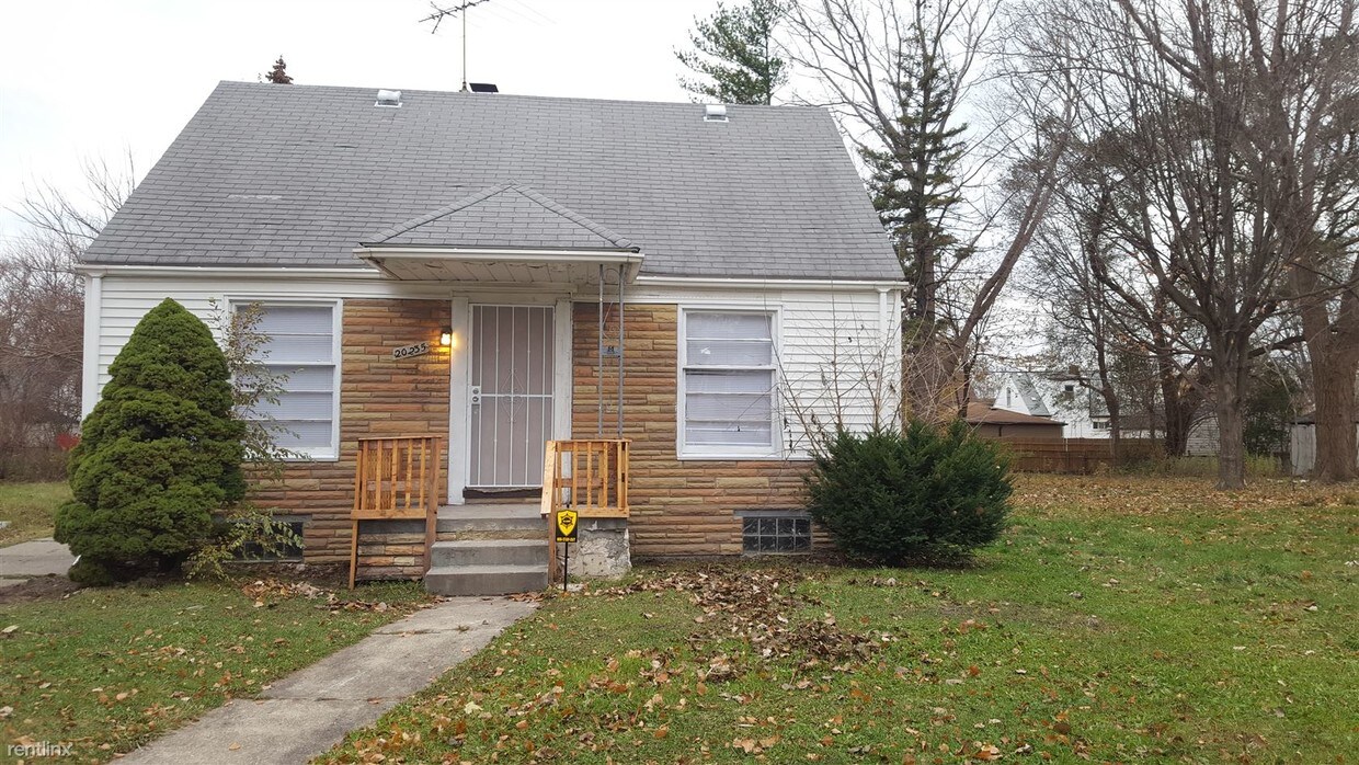 Primary Photo - 20235 Annott St