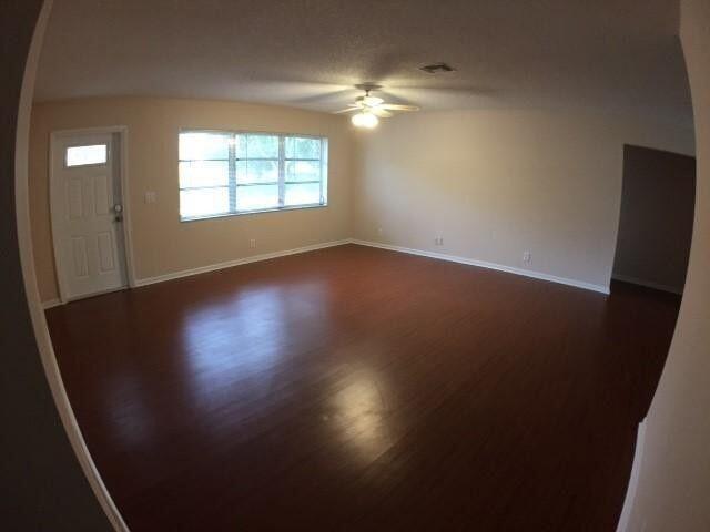 Foto del edificio - 1314 NW 2nd Cir