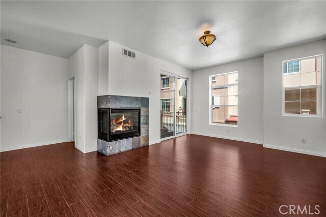 Building Photo - 13639 Foster Ave