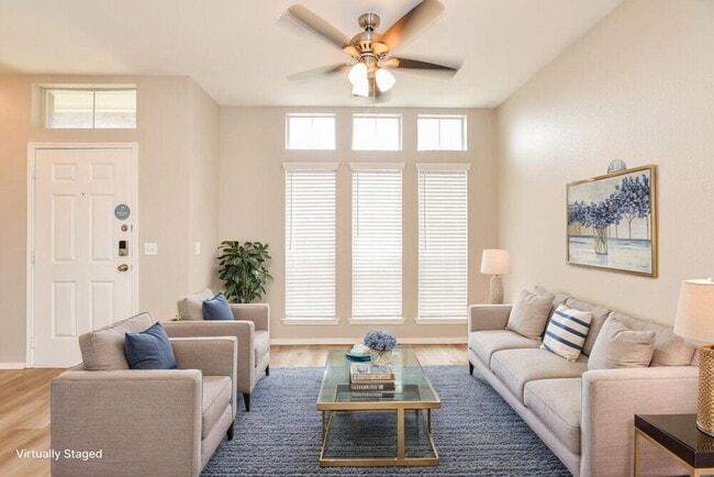 Building Photo - 309 Cobblestone Dr