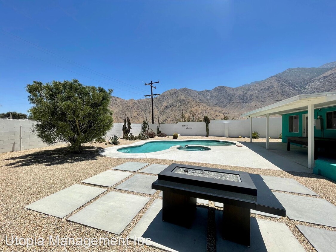 Foto principal - 3 br, 1 bath House - 15873 Cherry Cove