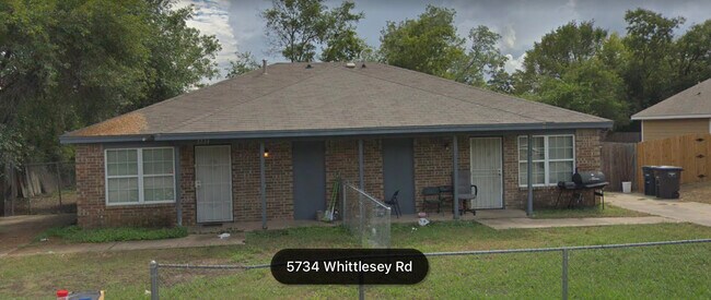 Foto del edificio - 5732 Whittlesey Rd