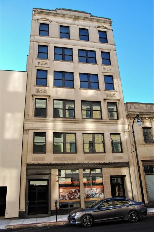 Primary Photo - 16 Norwich St, Apt 6