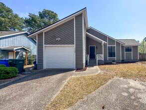 Building Photo - 5508 Deep Hollow Ct