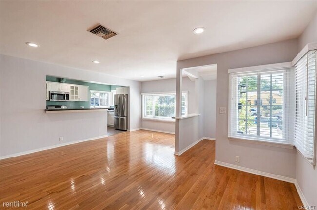 Building Photo - 4 br, 3 bath House - 1520 N Rose St