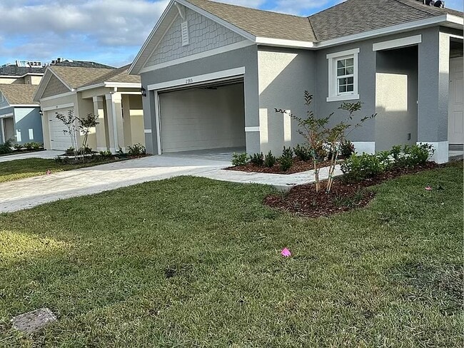 Building Photo - 1785 Southfork Dr