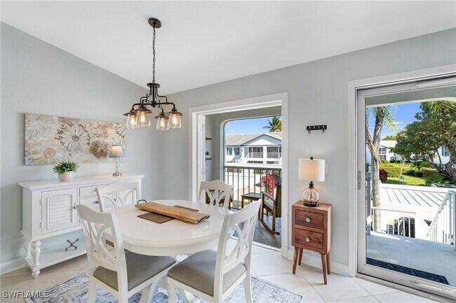 Foto del edificio - 829 Tanbark Dr