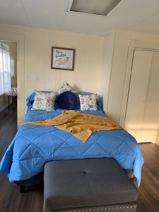 Foto del edificio - 409 Locust St