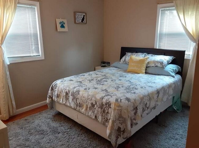 Foto del edificio - 50 Beechnut Terrace