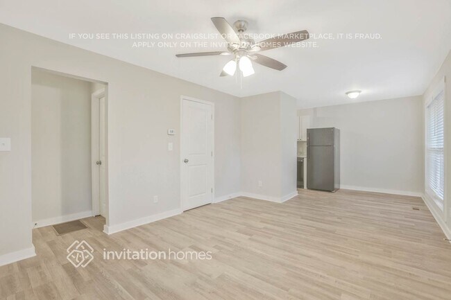 Foto del edificio - 2618 Abner Pl NW