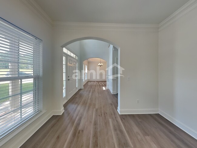 Foto del edificio - 3900 Arbor Creek Ct