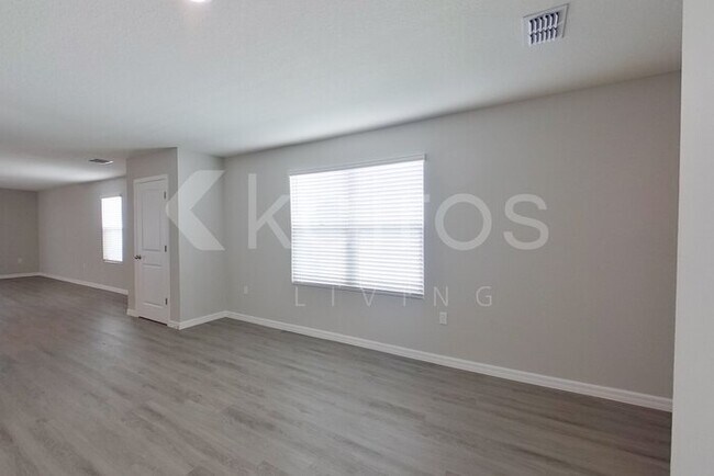 Foto del edificio - 8648 SW 43rd Ter