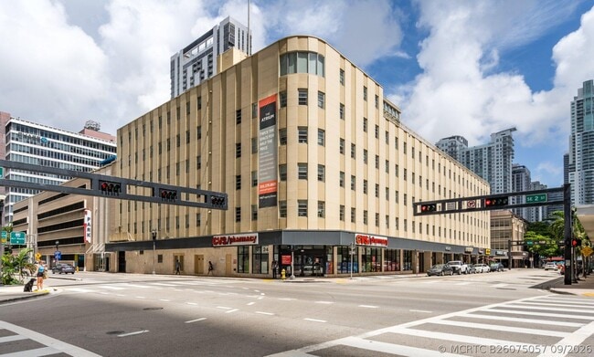 Foto del edificio - 150 SE 3rd Ave