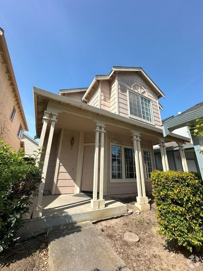 Building Photo - 39737 Potrero Dr