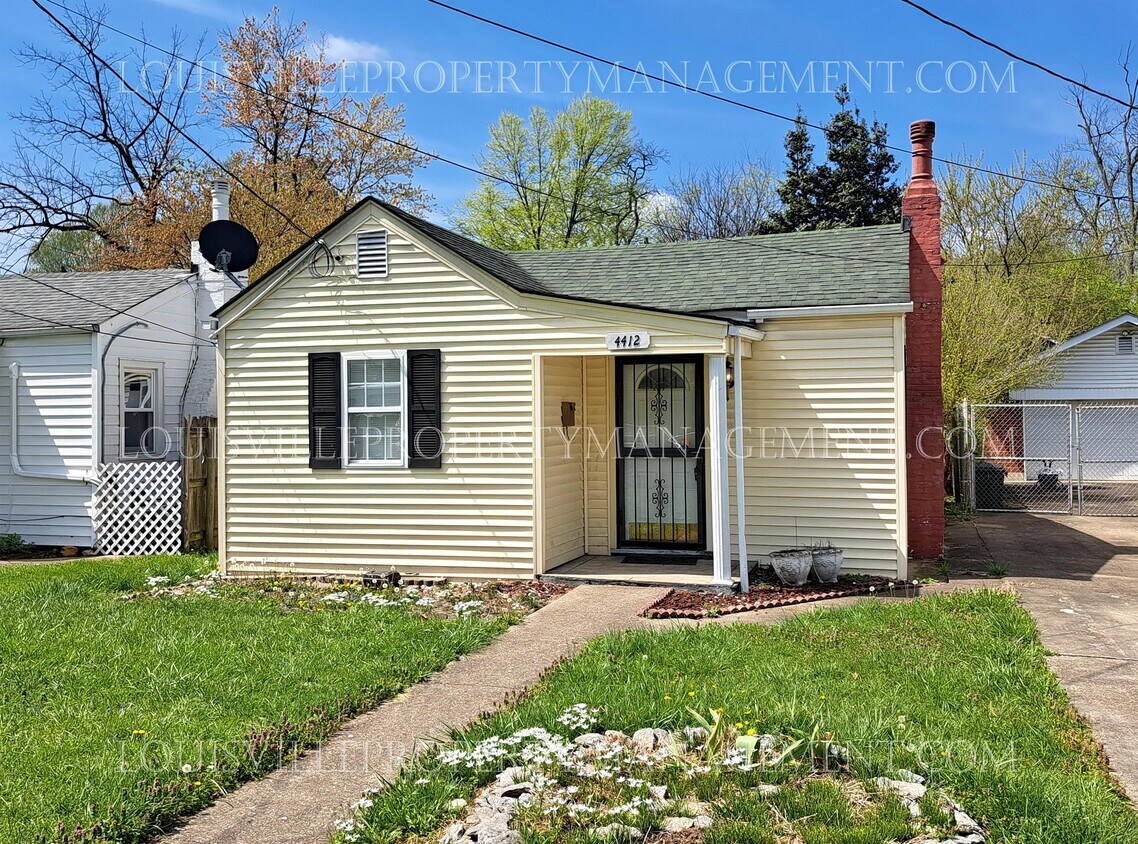 Primary Photo - 4412 Bellevue Ave