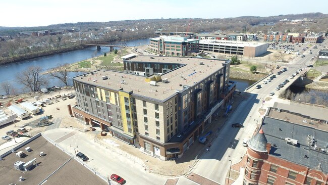 Foto del edificio - Haymarket Landing Apartments