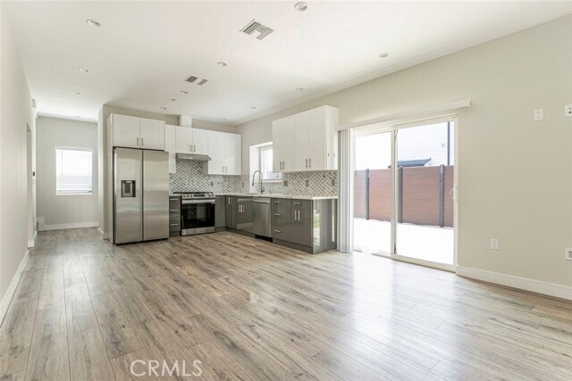 Foto del edificio - 10938 Nettleton St