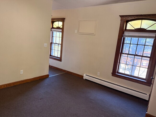 Foto del edificio - 407 Wethersfield Ave