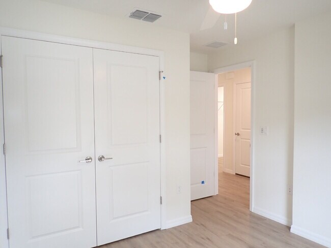 Foto del edificio - SEMINOLE WOODS