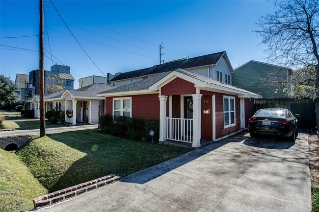 Foto del edificio - 910 W 9th St