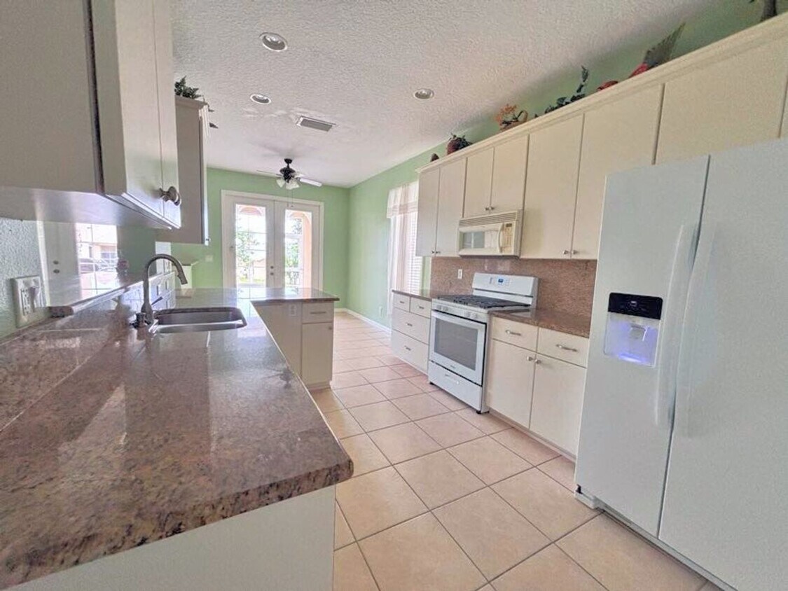 Foto principal - BEAUTIFUL FURNISHED HOME IN ROYAL HARBOR!
