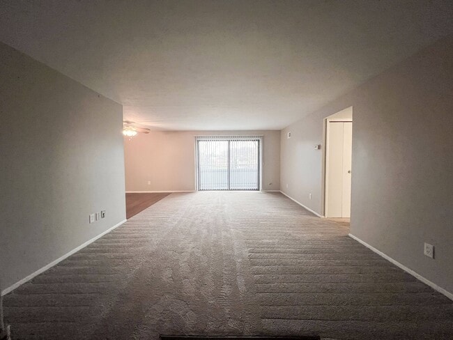 Interior Photo - Huntington Green Apartments