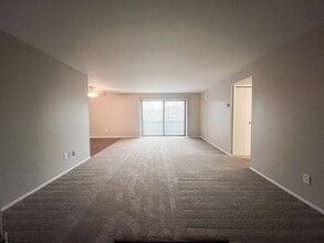Interior Photo - Huntington Green Apartments
