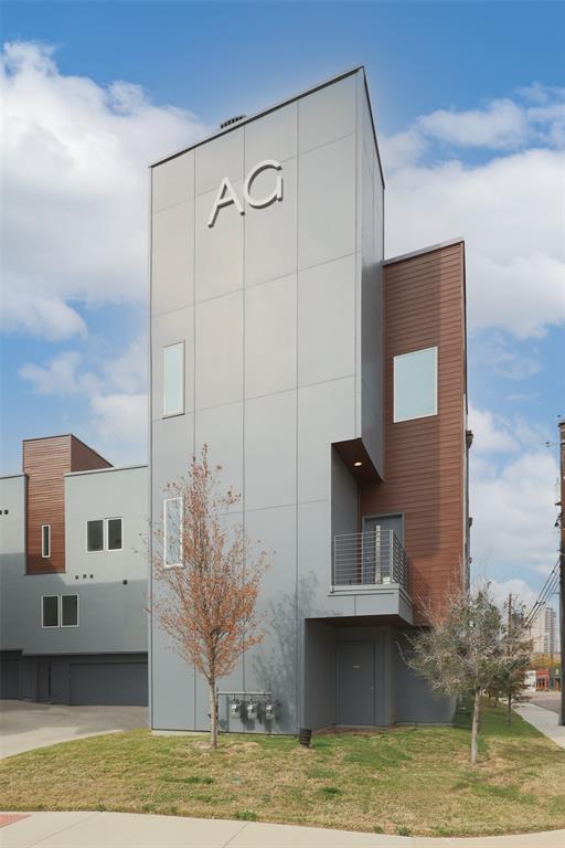 Building Photo - 1245 Gano St