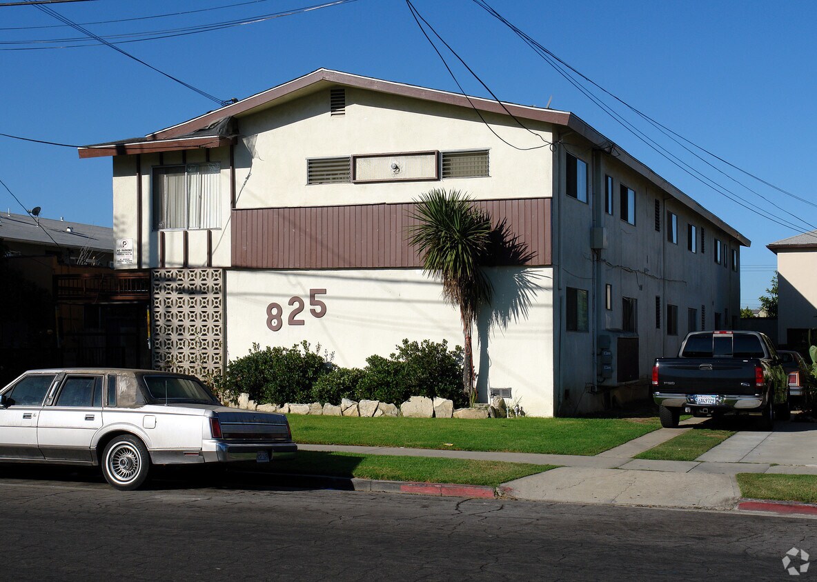 Building Photo - 825 N Inglewood Ave